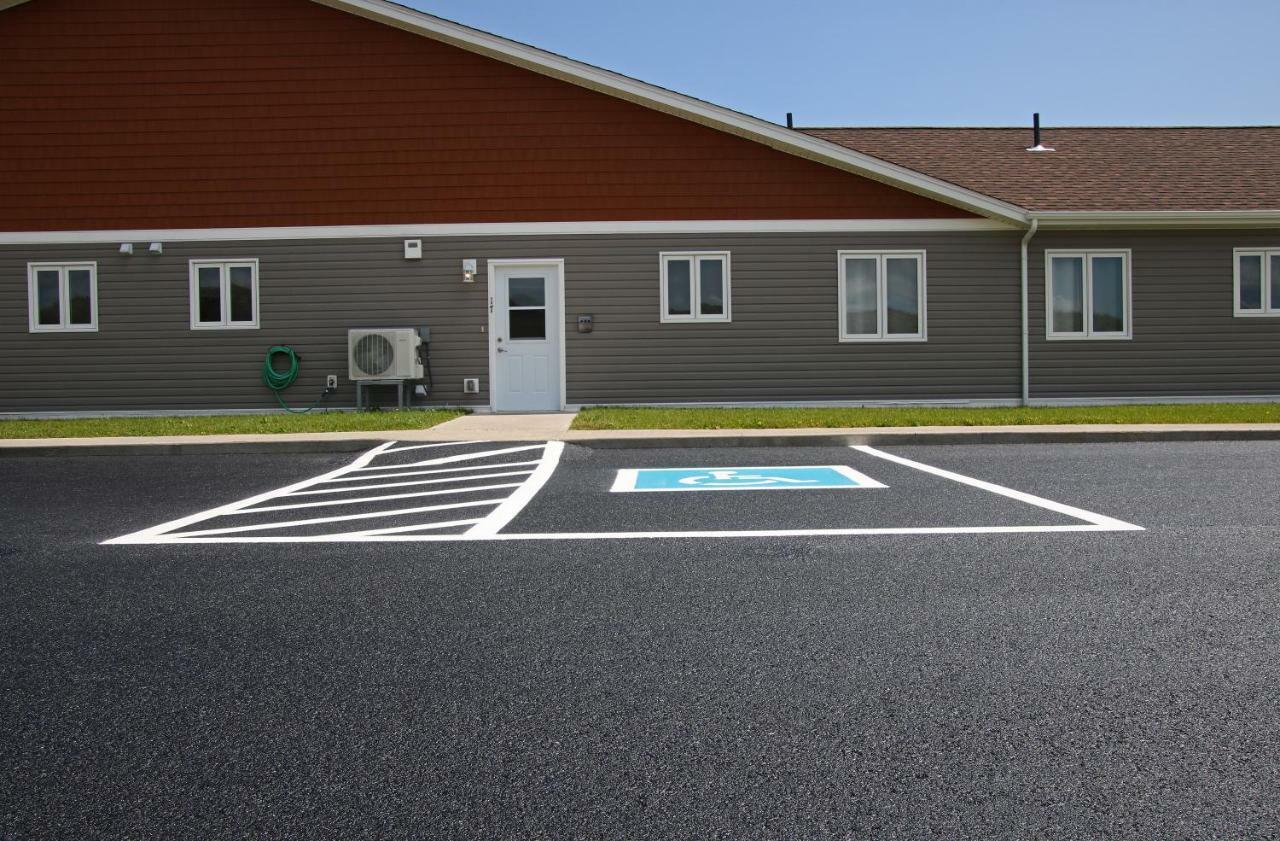 The Killick Inn & Suites Arnold's Cove Exterior photo